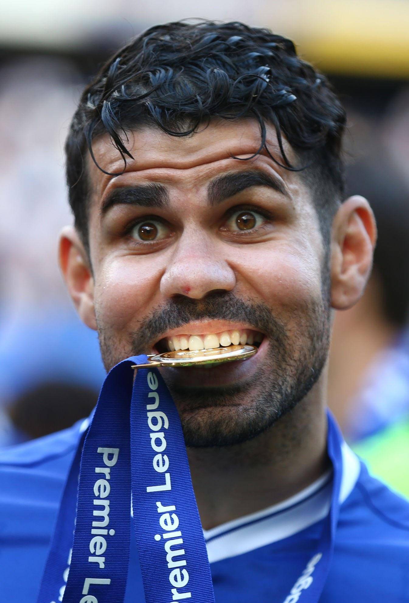 关于法甲赛程吃紧；切尔西训练课后单刀错失；媒体盛赞；临场指挥获称赞的信息