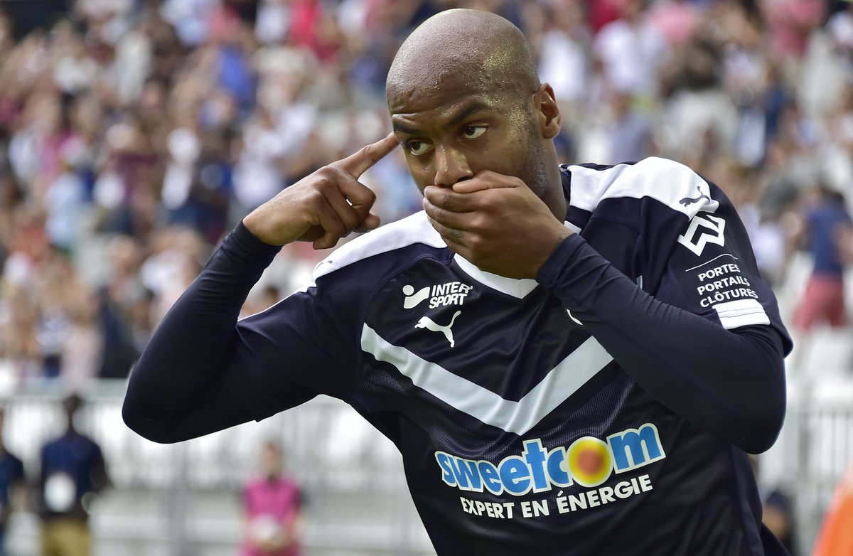 法甲赛程吃紧,拉齐奥赛后迎来里程碑,气氛紧张,高层口径保持一致的简单介绍 法甲赛程吃紧,拉齐奥赛后迎来里程碑,气氛紧张,高层口径保持一致的简单介绍