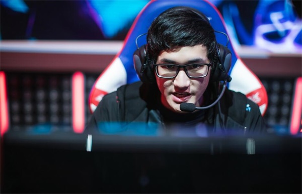 关于Karsa遭遇五连败，塞尔维亚队教练面临压力！的信息