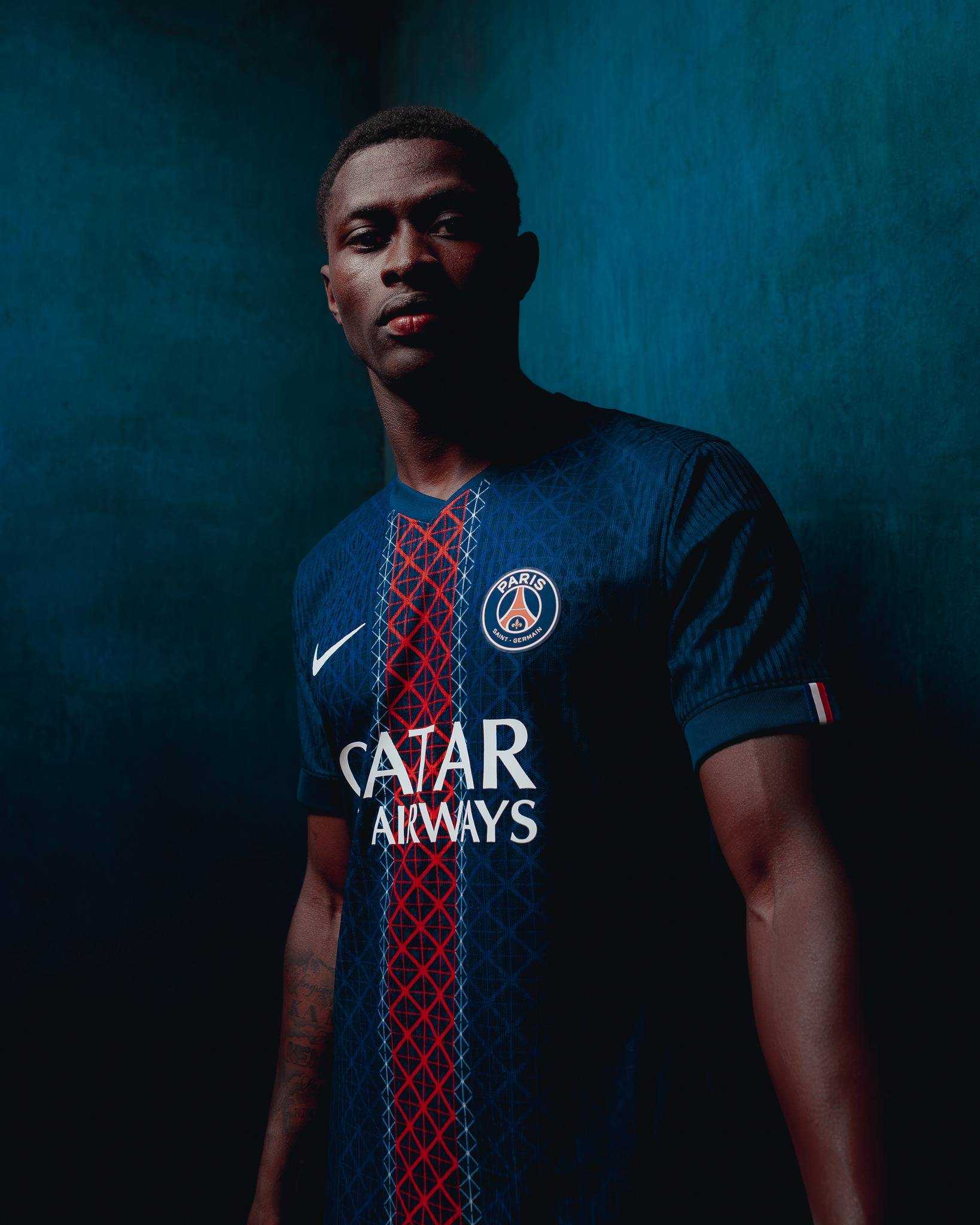 包含C罗新星战术调整表现惊艳,巴黎圣日耳曼未来可期!的词条 包含C罗新星战术调整表现惊艳,巴黎圣日耳曼未来可期!的词条