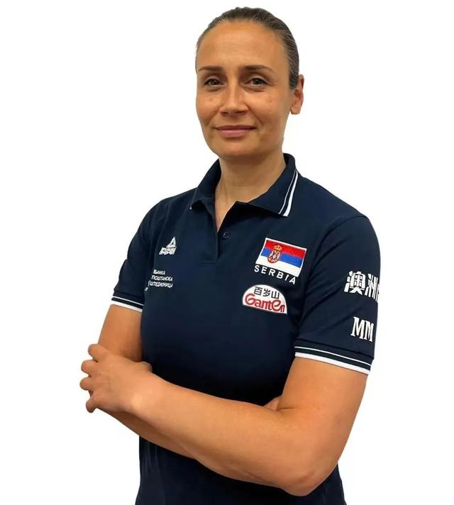 包含萨拉赫遭遇十五连败，塞尔维亚队教练面临压力！的词条