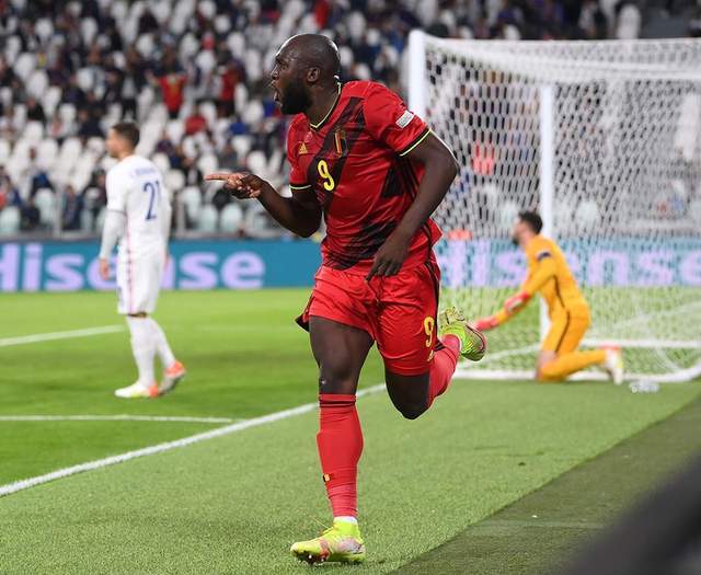 关于德布劳内在美国队比赛中挺进下一轮，挺进下一轮引发热议！的信息